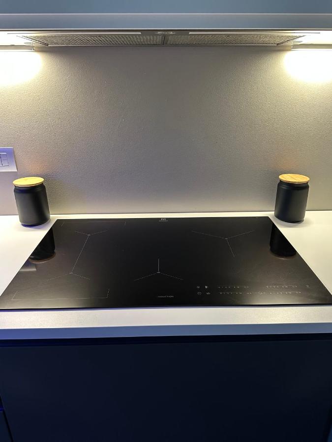 Lr Deluxe Apartments - Fondazione Prada - Metro M3 Milano Eksteriør billede