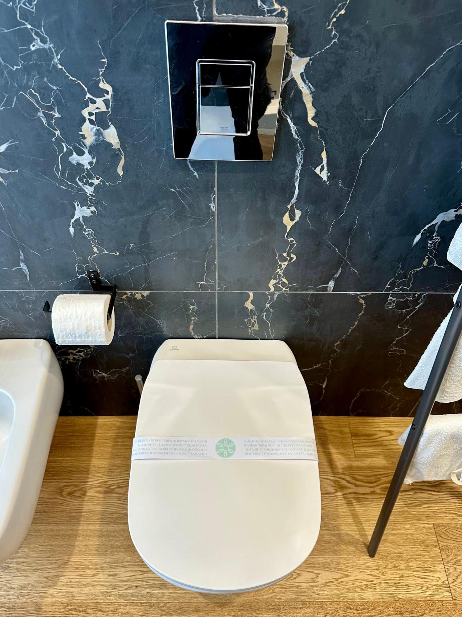 Lr Deluxe Apartments - Fondazione Prada - Metro M3 Milano Eksteriør billede